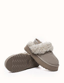 AUSTRALIAN SHEPHERD® Waffle Curly Platform