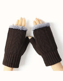 EVERAU® Fingerless Ultra Plush Knit Gloves